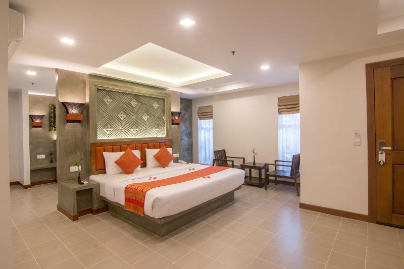 Chhaylong Angkor Boutique image