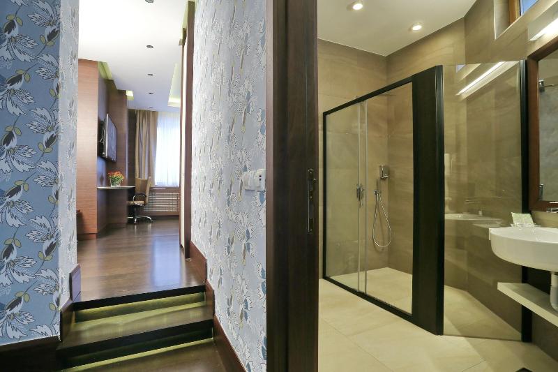Belgreat Premium Suites image