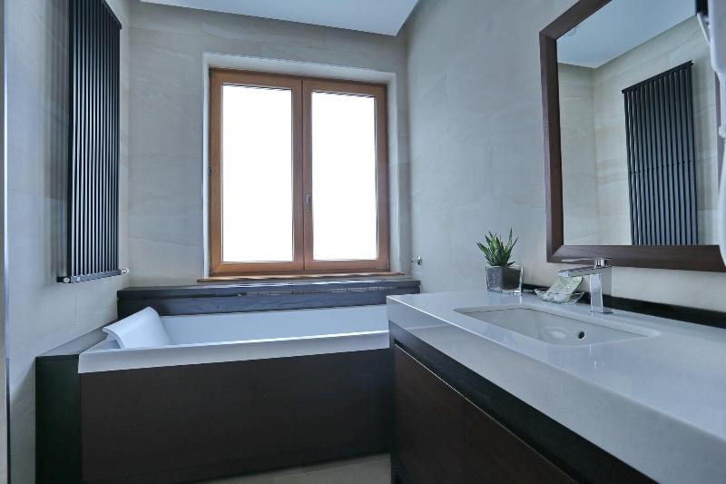 Belgreat Premium Suites image