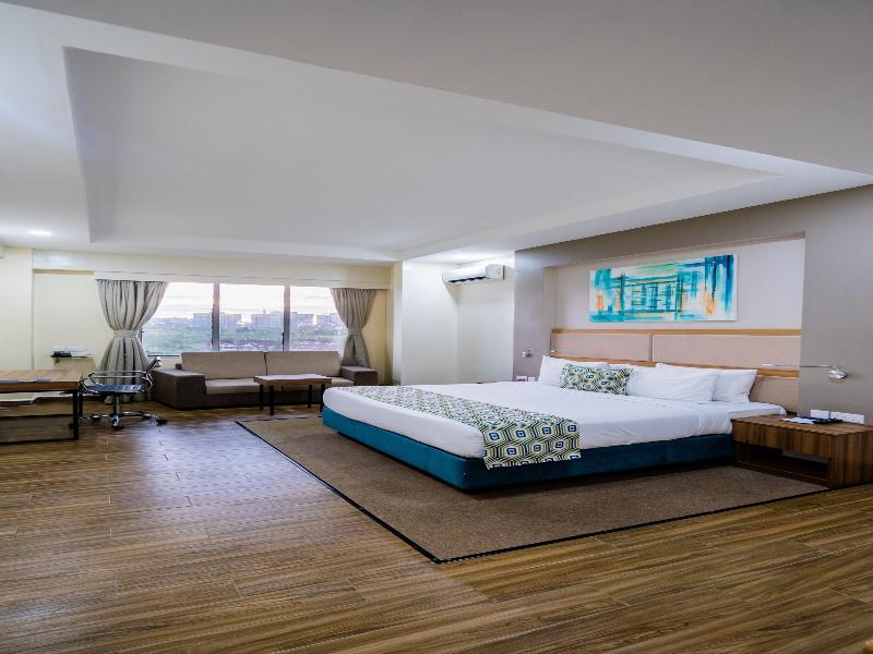 PrideInn Plaza Hotel & Convention Centre image
