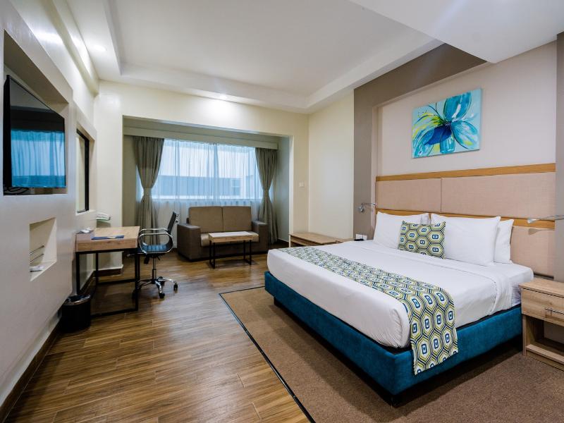 PrideInn Plaza Hotel & Convention Centre image