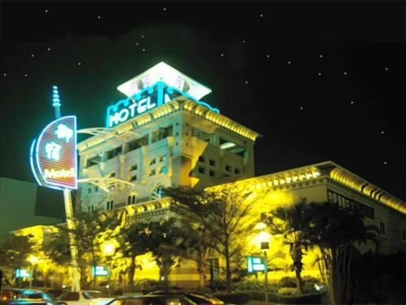 Royal Group Motel Tai Nan Branch image