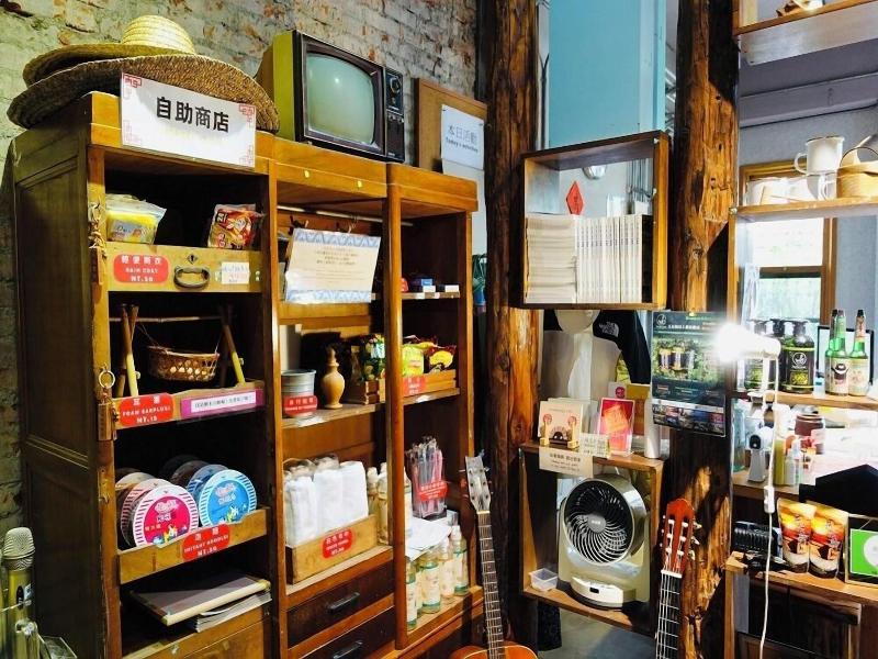 Fuqi Hostel Heping image