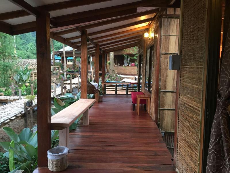 Phoxay Ngam Resort image