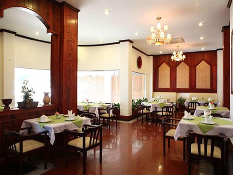 Vansana Riverside Hotel image