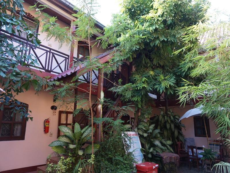 Heuan Lao Guesthouse image