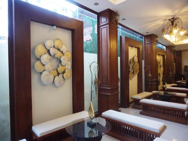 Manorom Boutique Hotel