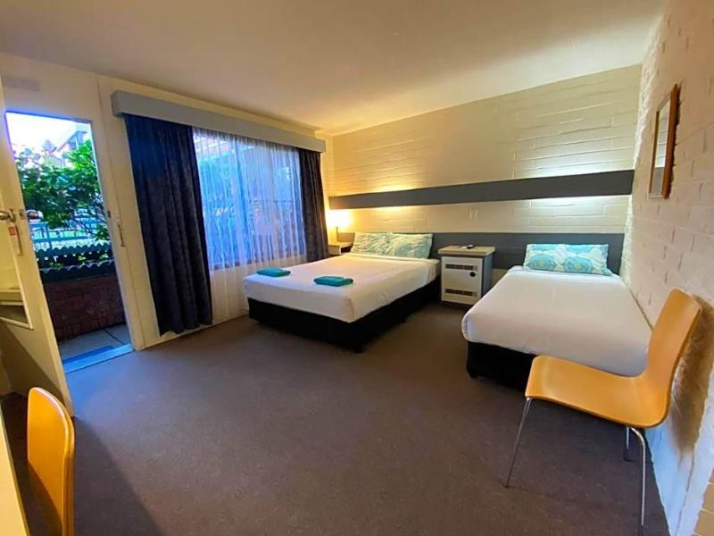 Mahogany Motel image