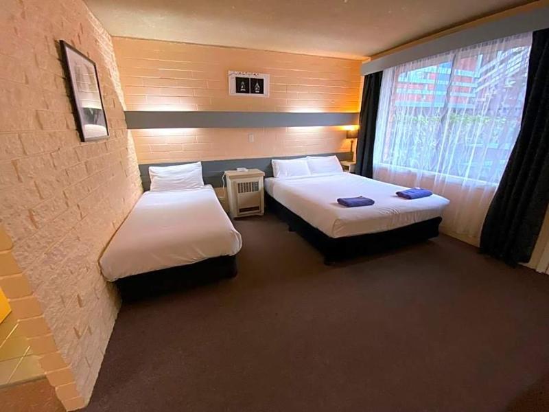 Mahogany Motel image