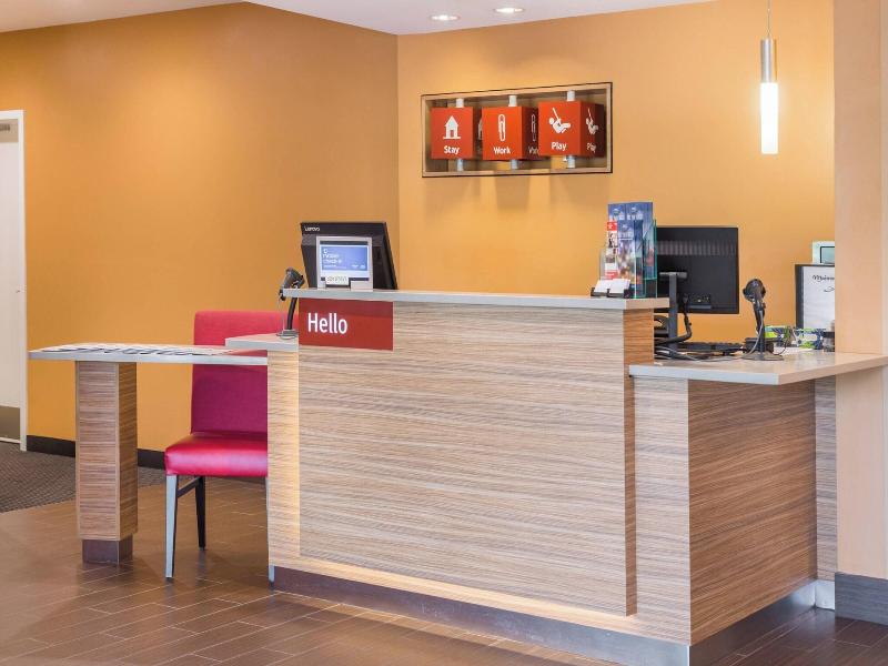 Towneplace Suites New Hartford image