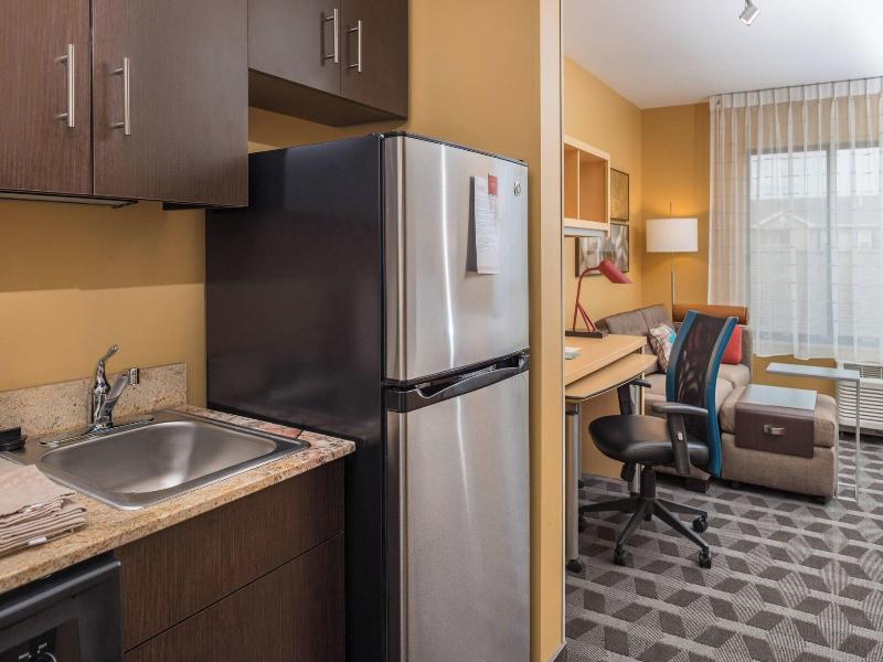 Towneplace Suites New Hartford image