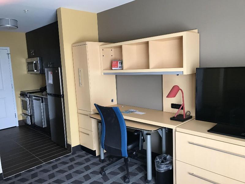 Towneplace Suites New Hartford image