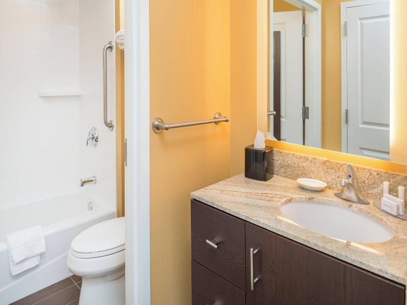 Towneplace Suites New Hartford image