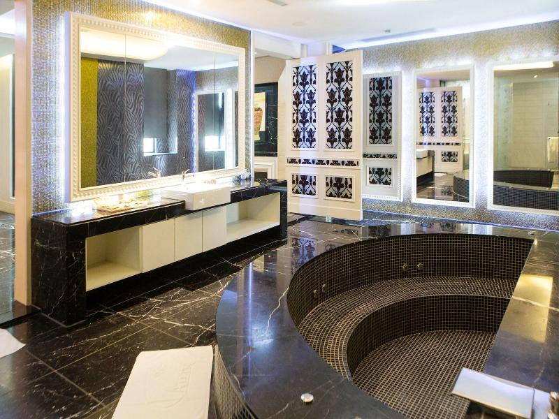 All Ur Boutique Motel Tai Chung Branch image