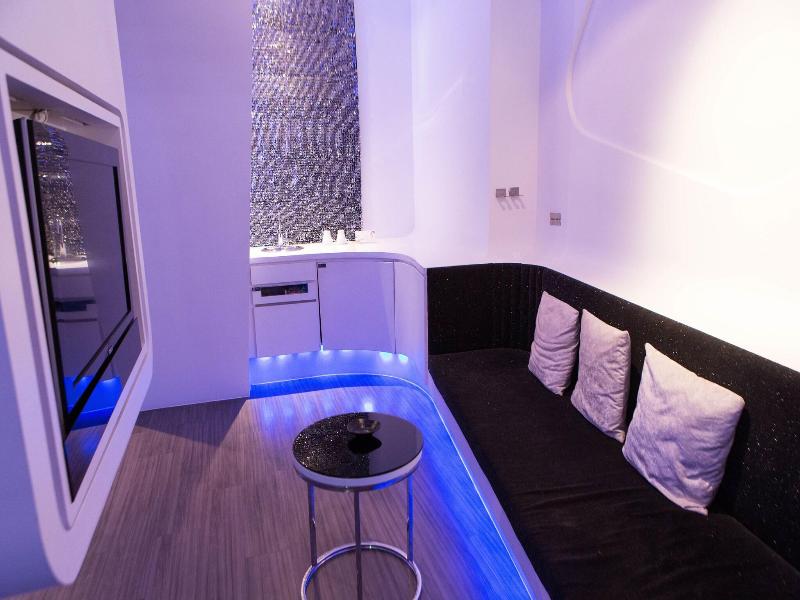 All Ur Boutique Motel Tai Chung Branch image
