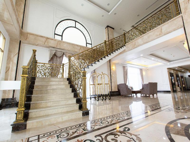 Duc Huy Grand Hotel And Spa image