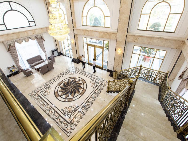 Duc Huy Grand Hotel And Spa image