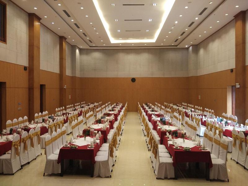 Quang Ba Trade Union Hotel image