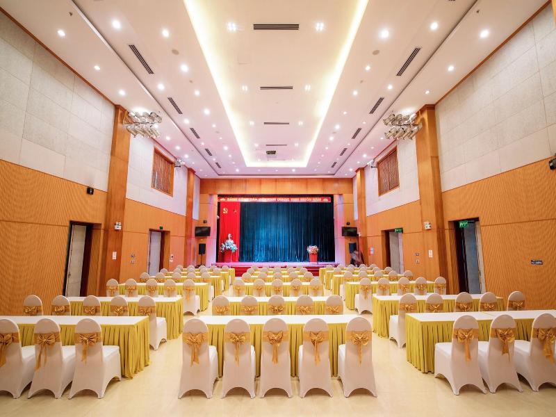 Quang Ba Trade Union Hotel image