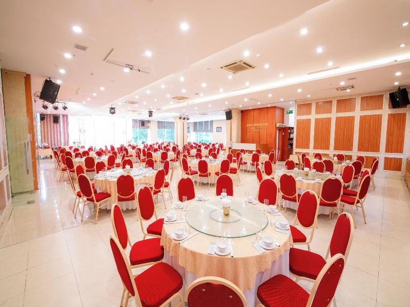 Quang Ba Trade Union Hotel image