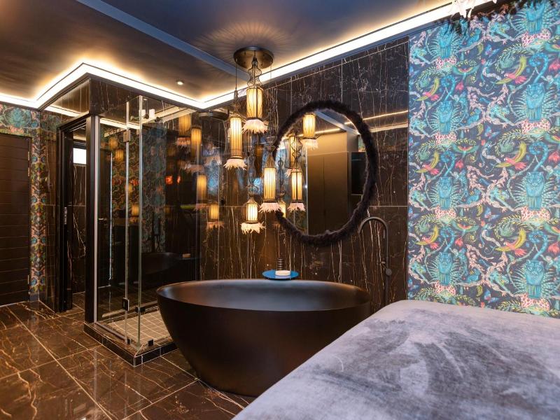 Mint Hotel Sandhurst image