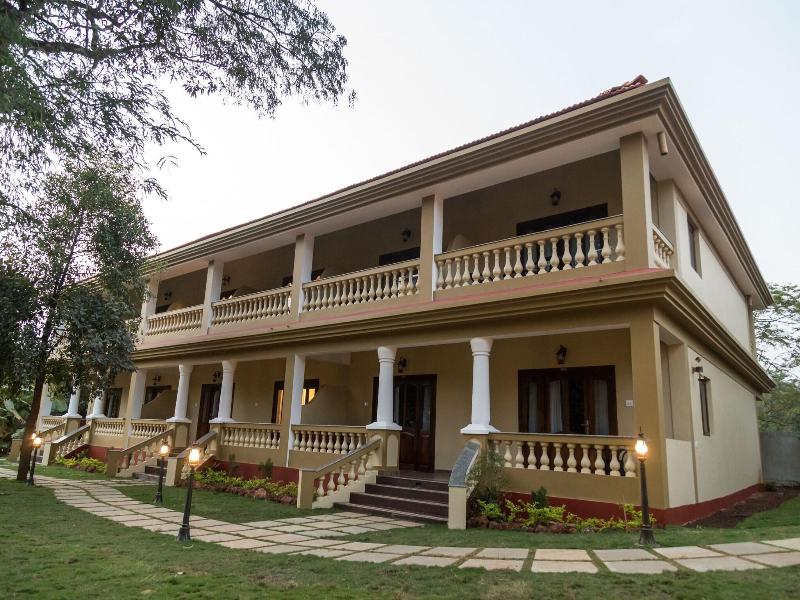 Cochichos Resort image