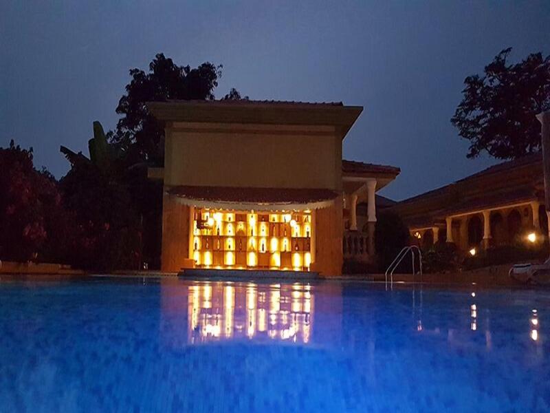 Cochichos Resort image