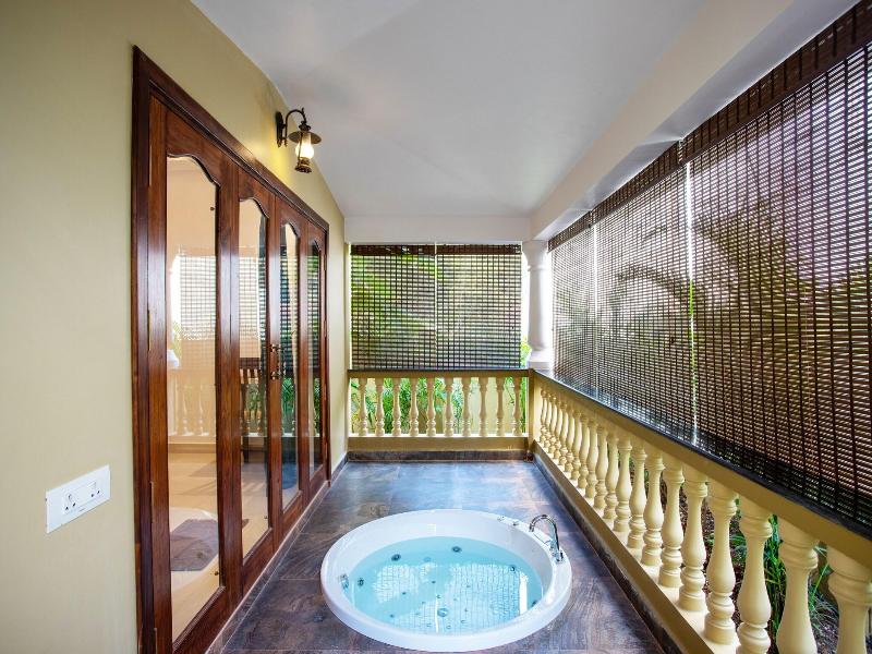 Cochichos Resort image