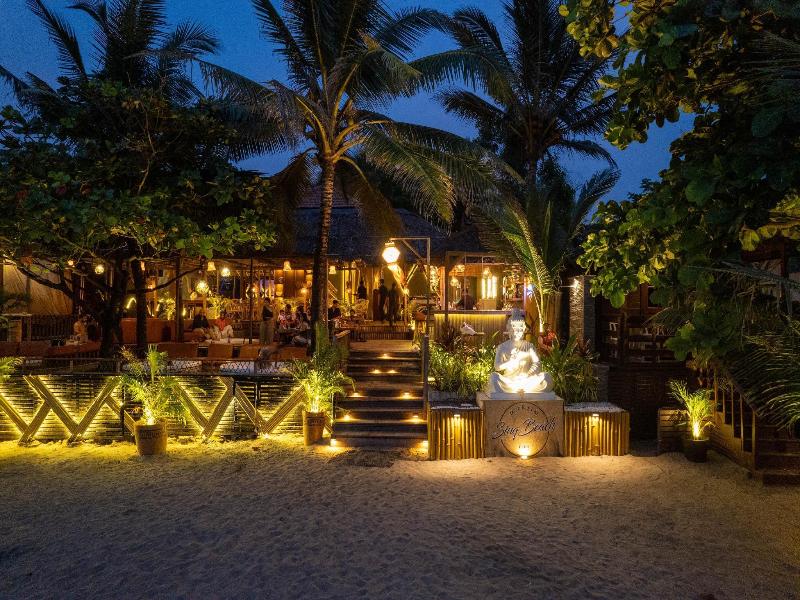 SinQ Beach Morjim image