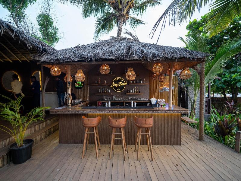 SinQ Beach Morjim image