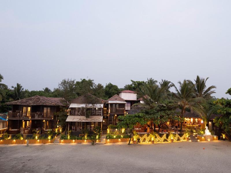 SinQ Beach Morjim image
