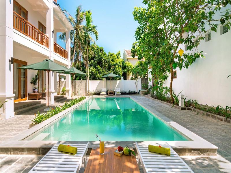 Fig Tree Boutique Villa image