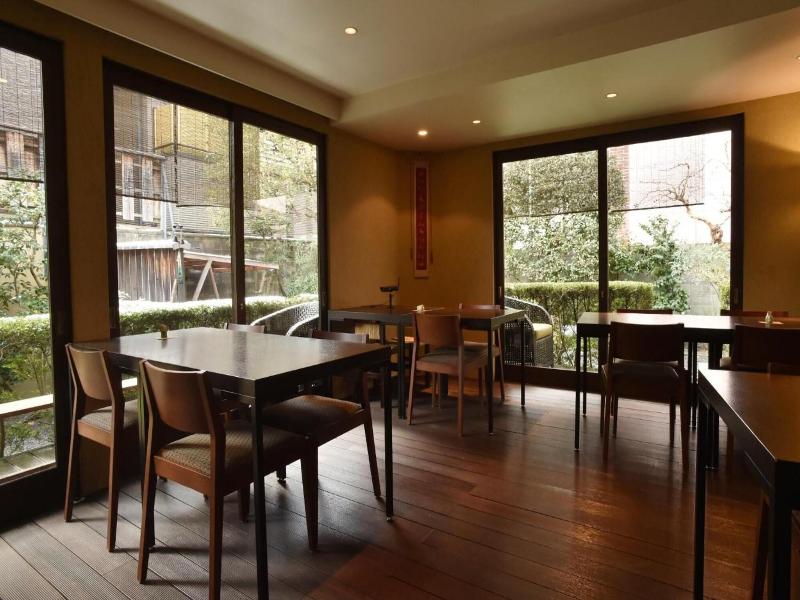 Yadoya Nishijinso Hotel image