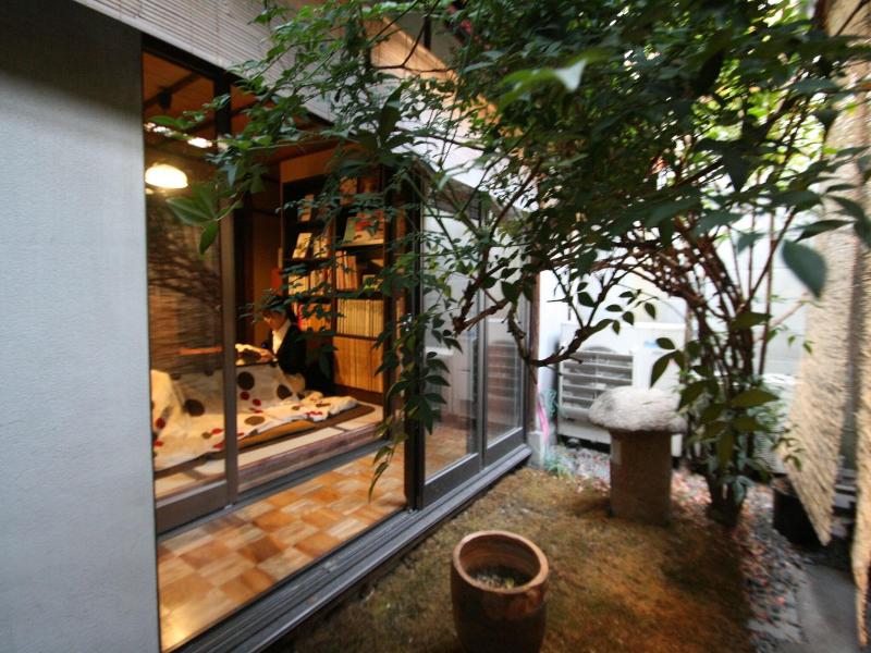 Haruya Higashiyama image