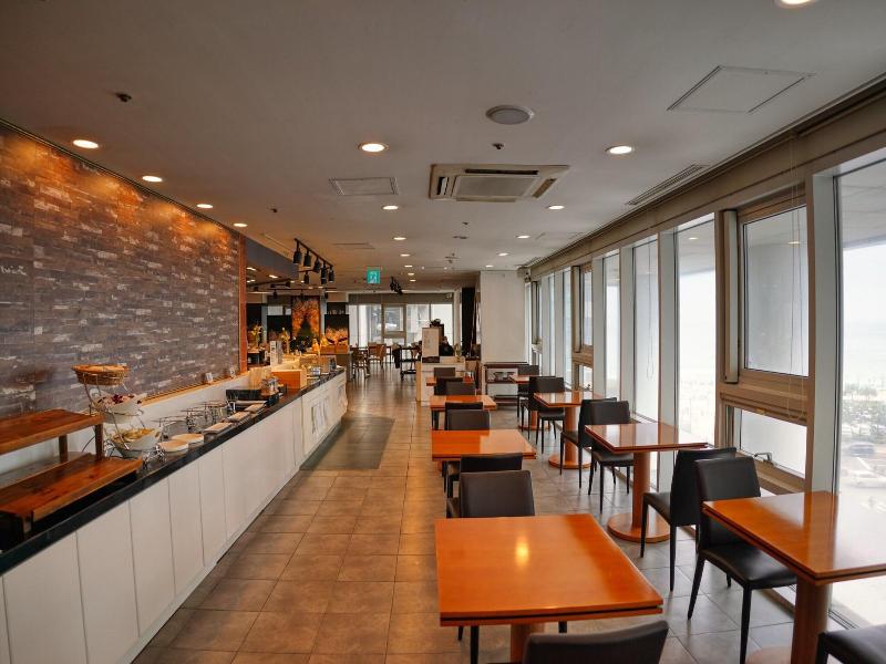 Suncloud Hotel image