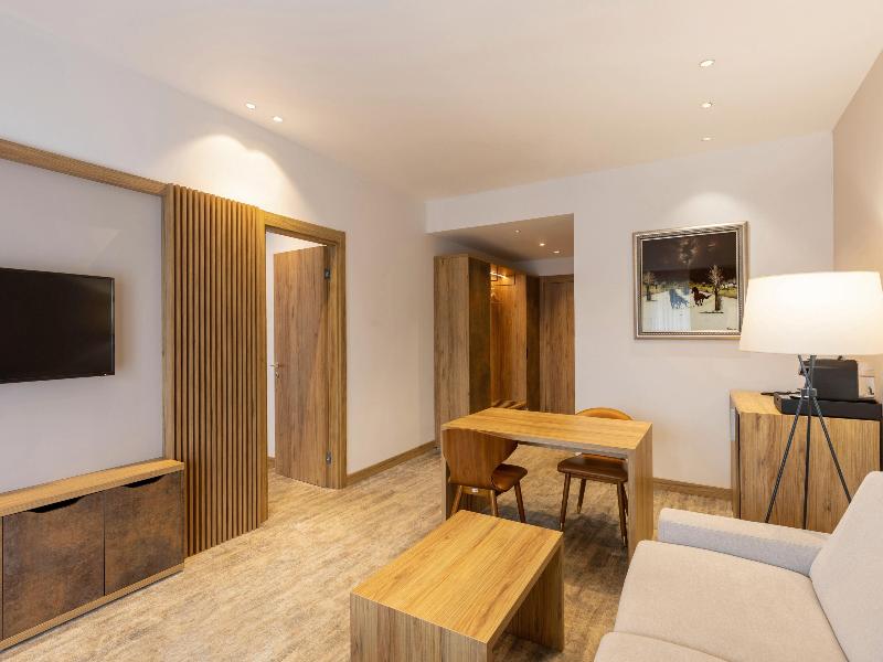 Movenpick Resort & Spa Fruske Terme image
