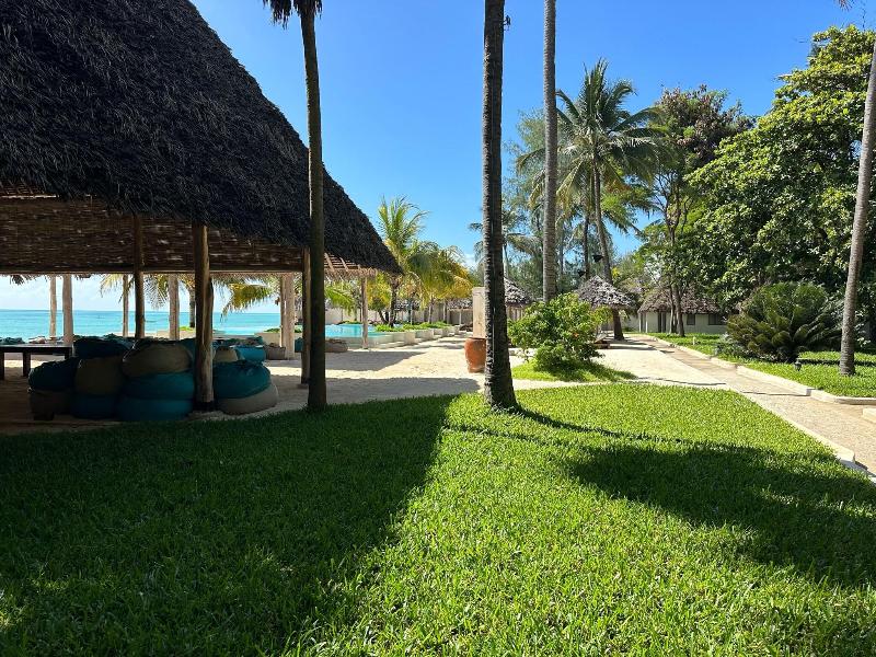 Ndame Beach Lodge image