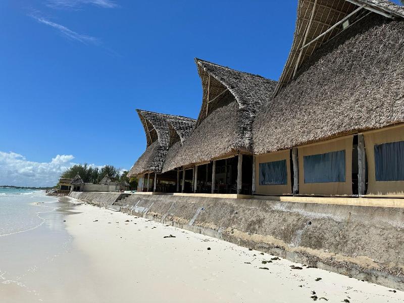 Ndame Beach Lodge image