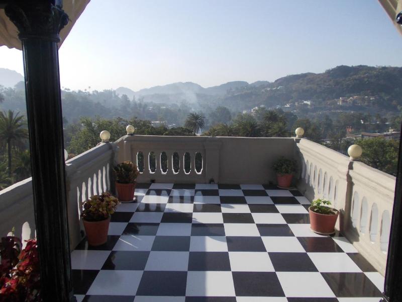 Hotel Udai Garh (A Family Hotel)