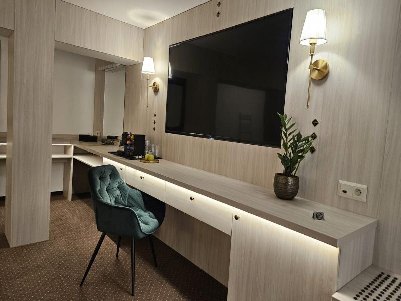 Penzion Wellness&Restaurant Zoborska, free parking image
