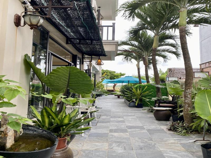The Quin Riverside Villa image