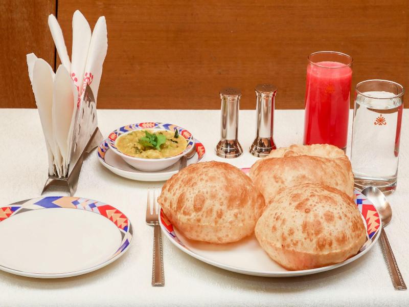 Tara Comfort Hotel Ramoji Film City