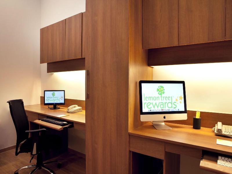 Lemon Tree Hotel Banjara Hills