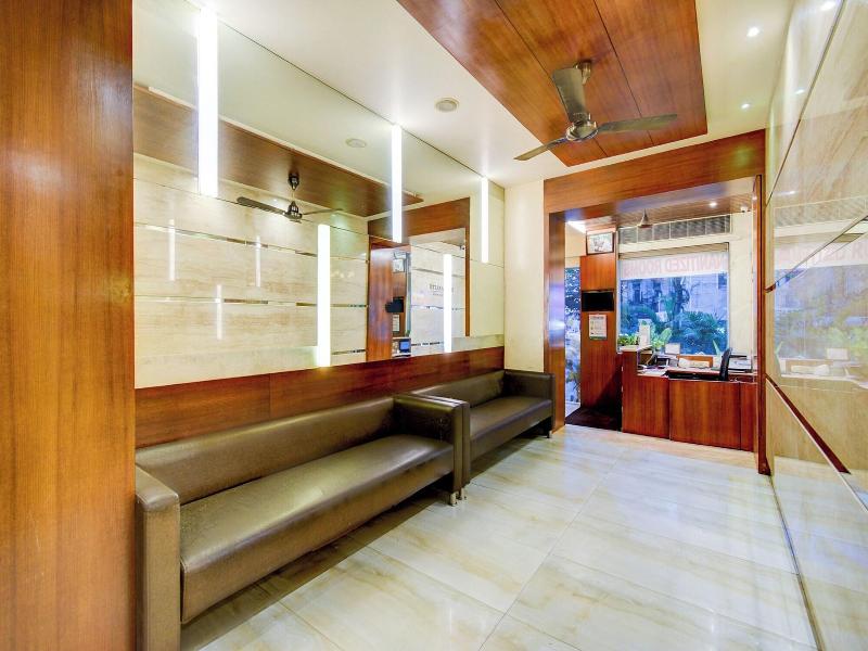 FabHotel Arastu Plaza