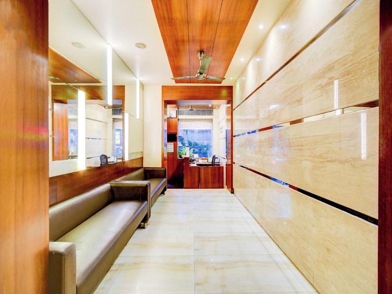 FabHotel Arastu Plaza