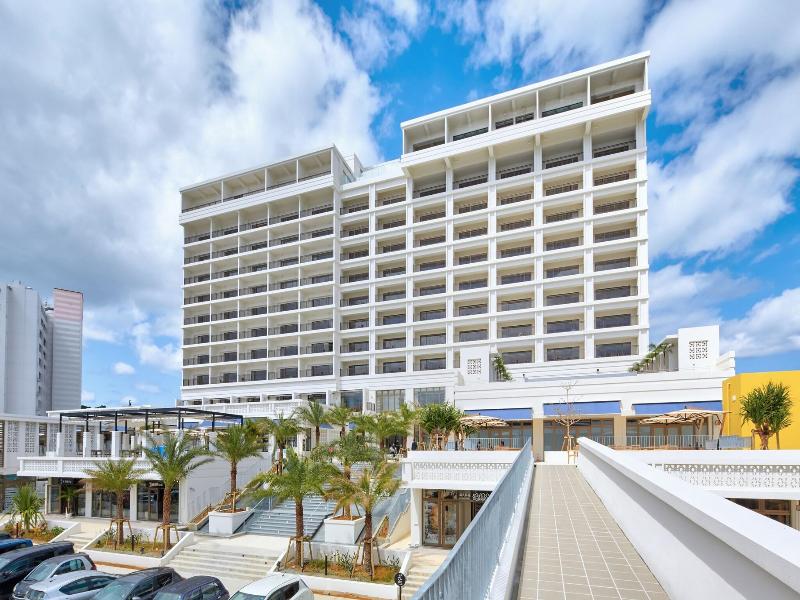 Ala Mahaina Condo Hotel image