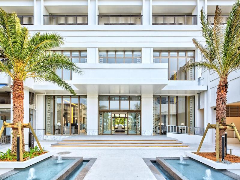 Ala Mahaina Condo Hotel image