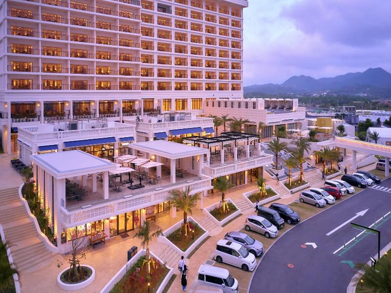 Ala Mahaina Condo Hotel image