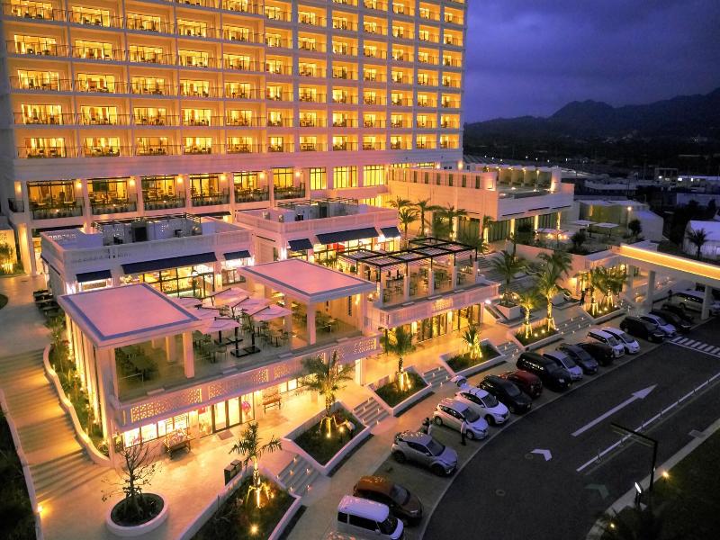 Ala Mahaina Condo Hotel image