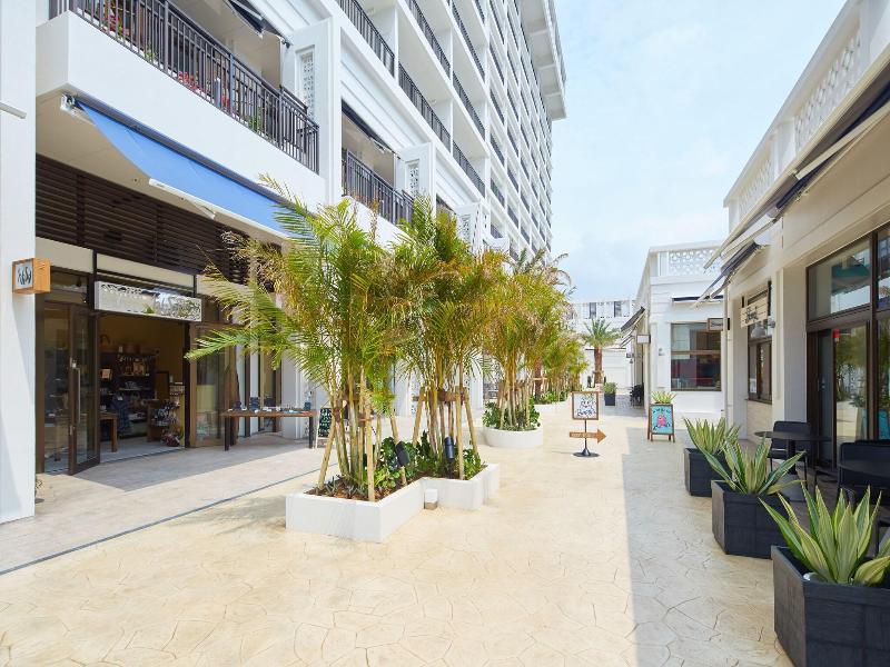 Ala Mahaina Condo Hotel image